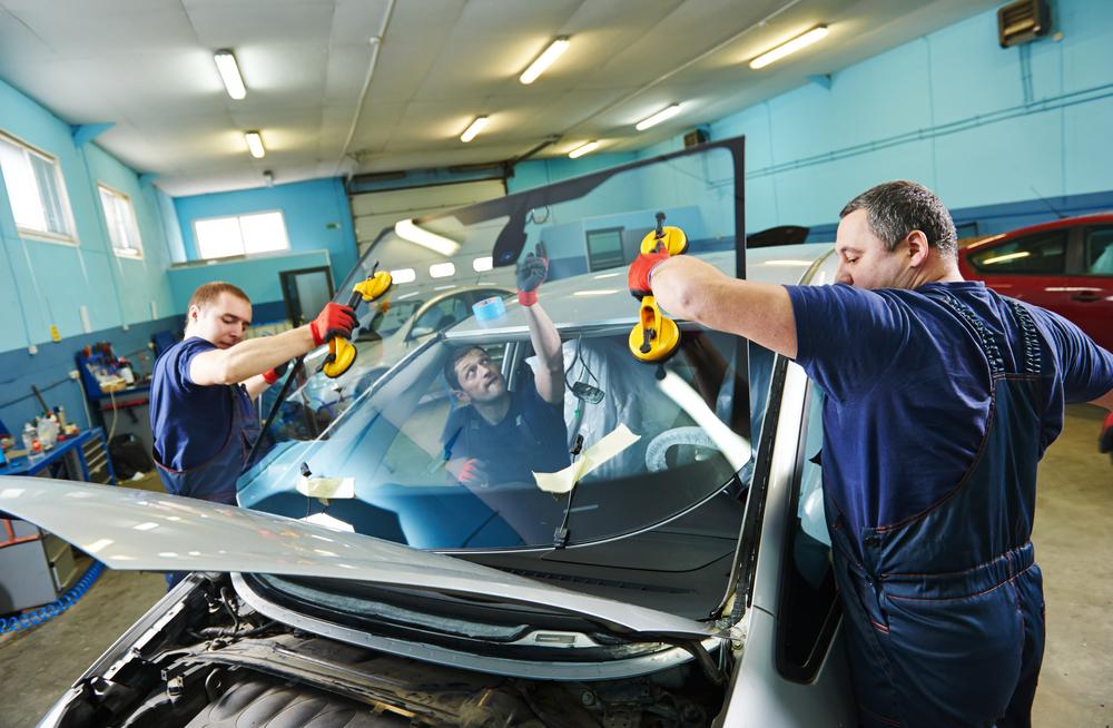 Windshields: How to DIY Repair