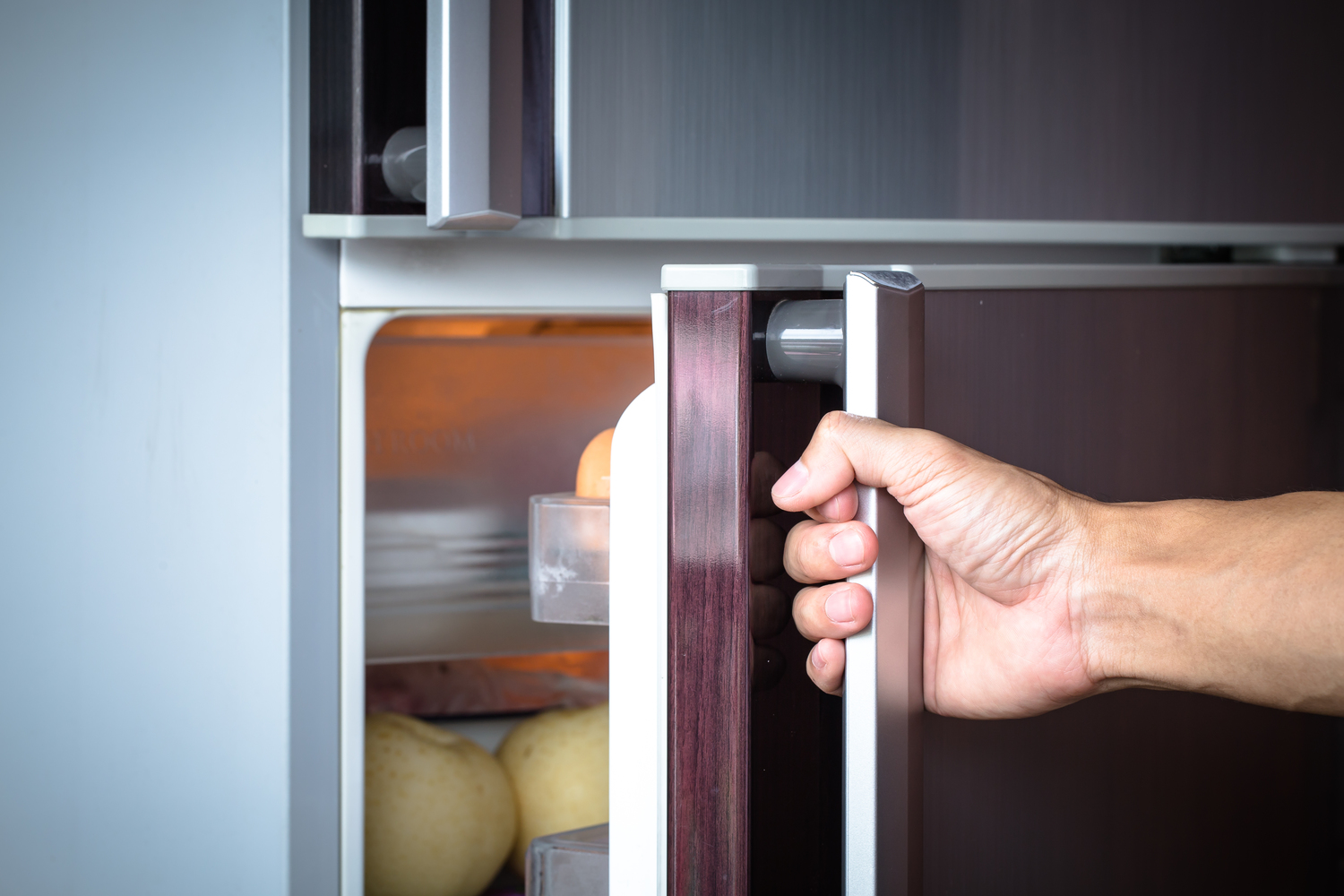 5 Ways to Upgrade to a Smart Fridge